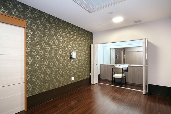 介護付有料老人ホーム チャーム奈良三郷（週休3日も選択OK/正社員）の介護職求人メイン写真5