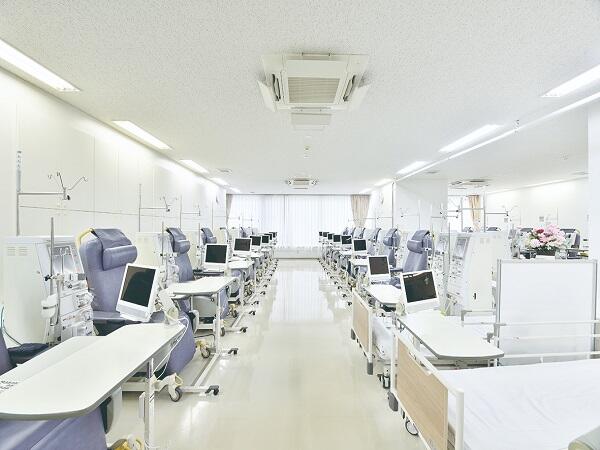 成瀬腎クリニック（パート）の送迎ドライバー求人の写真