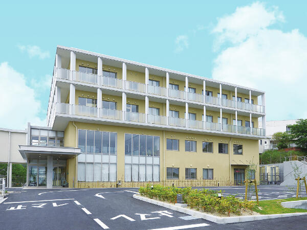 みどりの風南知多病院（常勤）の介護職求人の写真