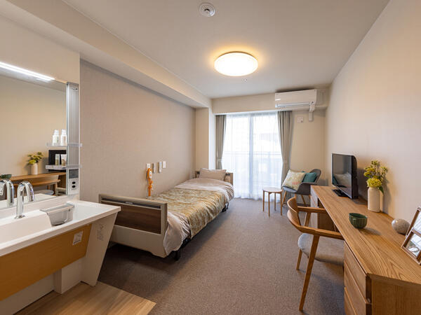 介護付有料老人ホーム チャーム明石西二見（週休3日も選択OK/正社員）の介護職求人メイン写真4