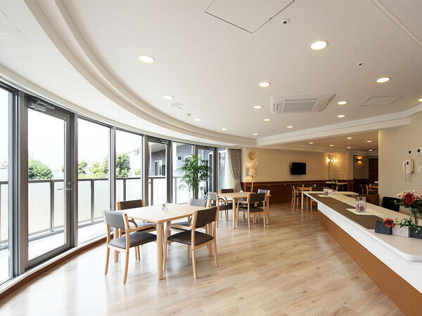 介護付有料老人ホーム チャーム尼崎東園田（週休3日も選択OK/正社員）の介護福祉士求人メイン写真5