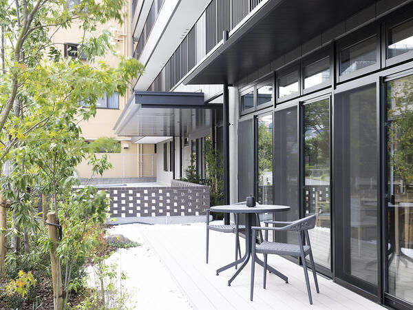 介護付有料老人ホーム チャームスイート宝塚小浜（週休3日も選択OK/正社員）の介護福祉士求人メイン写真4