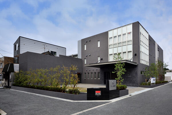 介護付有料老人ホーム チャーム南田辺（週休3日も選択OK/正社員）の介護職求人の写真