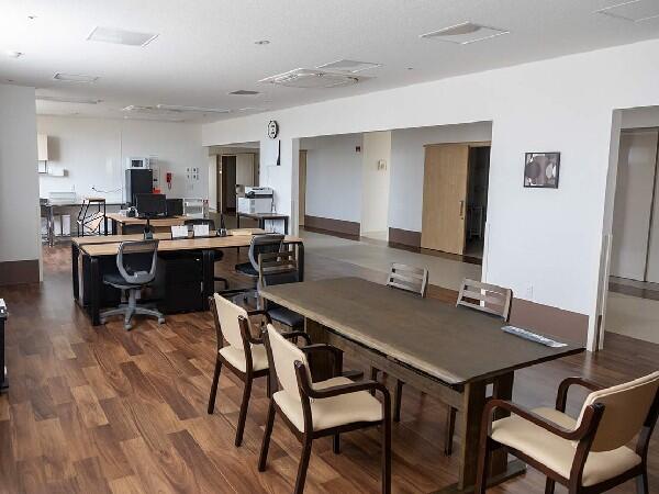 ナーシングホーム三つの鳳（常勤）の介護福祉士求人メイン写真4