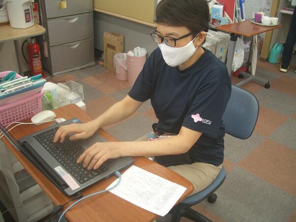 やさしい手甲府 デイサービスセンター 八王子茶論（パート）の介護福祉士求人メイン写真2