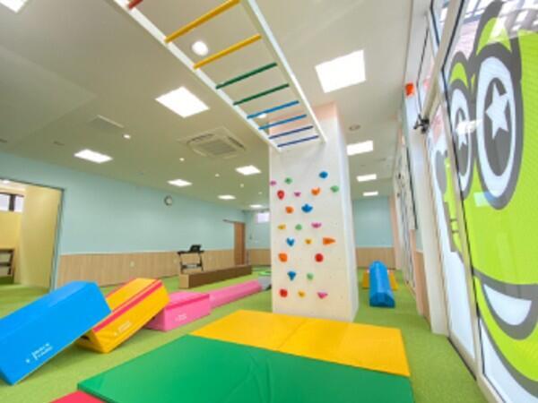 ネイスぷらす 越谷校（常勤）の公認心理師求人サブ写真2