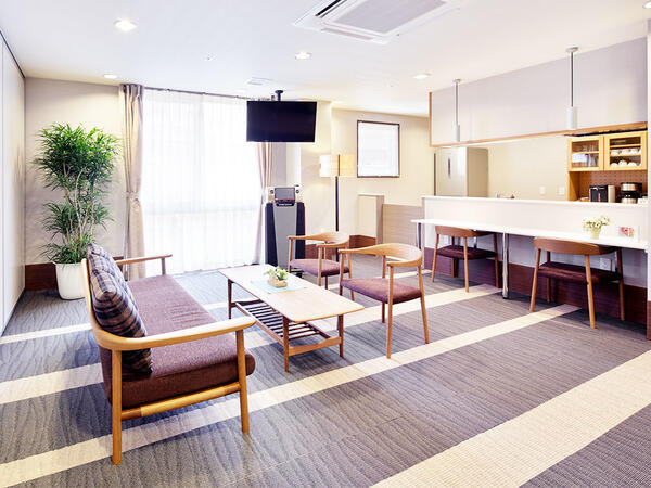 介護付有料老人ホーム チャーム須磨海浜公園（週休3日も選択OK/正社員）の介護職求人メイン写真2