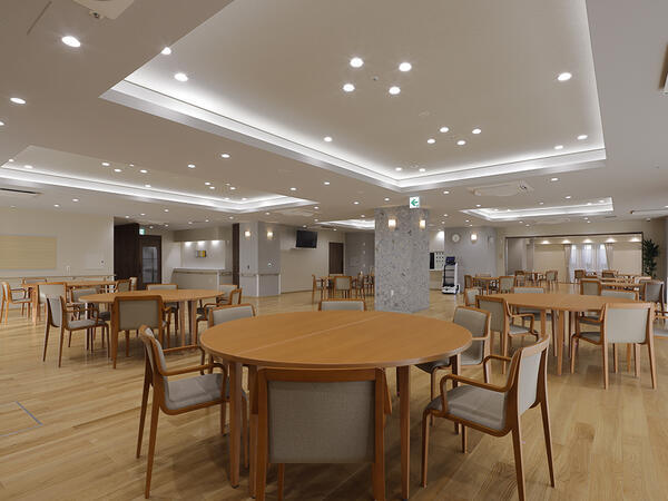 介護付有料老人ホーム チャームスイート仁川弐番館（週休3日も選択OK/正社員）の介護福祉士求人メイン写真3