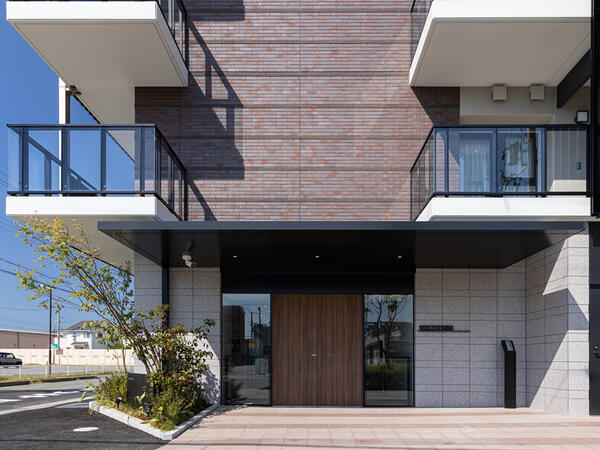 介護付有料老人ホーム チャーム明石西二見（週休3日も選択OK/正社員）の介護福祉士求人の写真