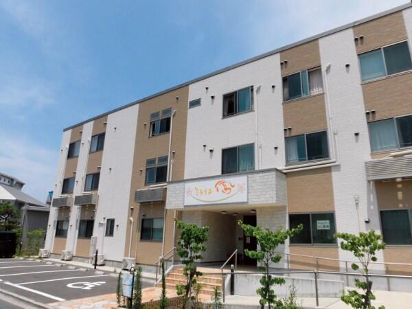 住宅型有料老人ホーム ミライエ鳳（パート）の介護職求人の写真