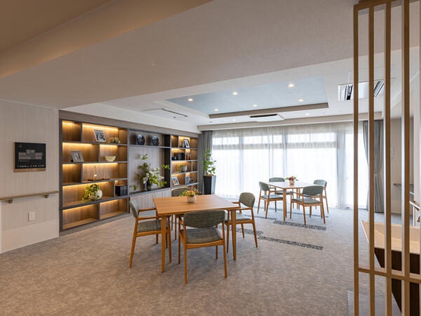 介護付有料老人ホーム チャーム明石西二見（週休3日も選択OK/正社員）の介護職求人メイン写真3