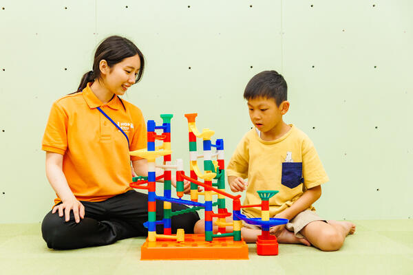 ホップステップ元住吉校(常勤)の作業療法士求人サブ写真2