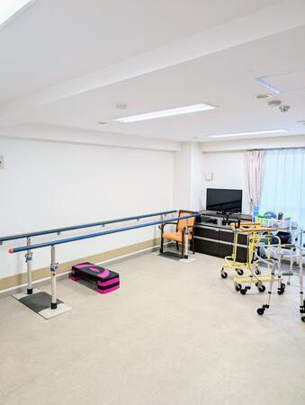 ホームステーションらいふ経堂（リハビリスタッフ/パート）の理学療法士求人の写真