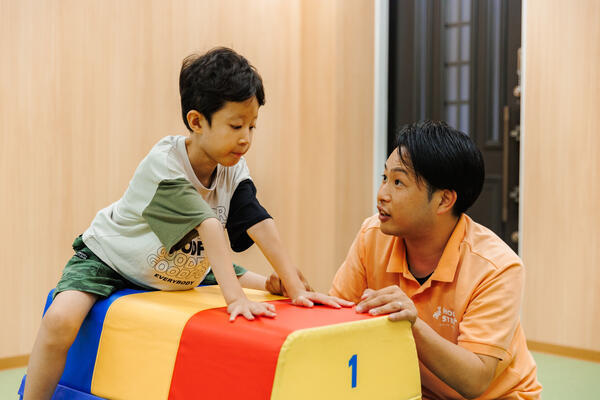 ホップステップ幸校（パート） の送迎ドライバー求人メイン写真3