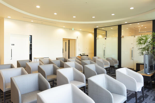 東京ミッドタウンクリニック(常勤)の臨床検査技師求人サブ写真2