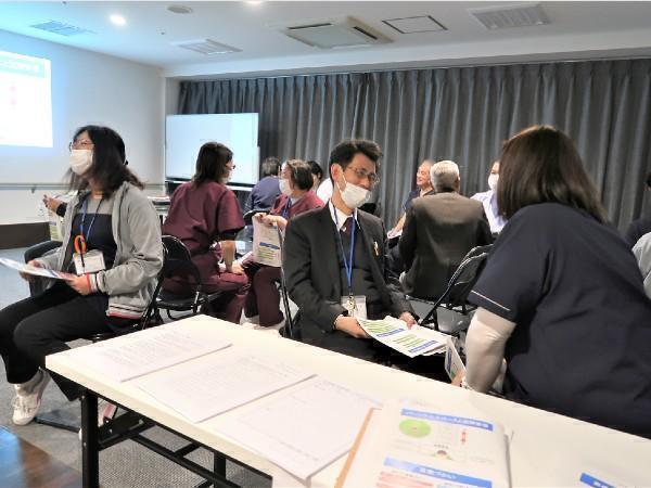 特別養護老人ホーム ヒルズ鎌倉（機能訓練指導員/常勤）の理学療法士求人サブ写真1