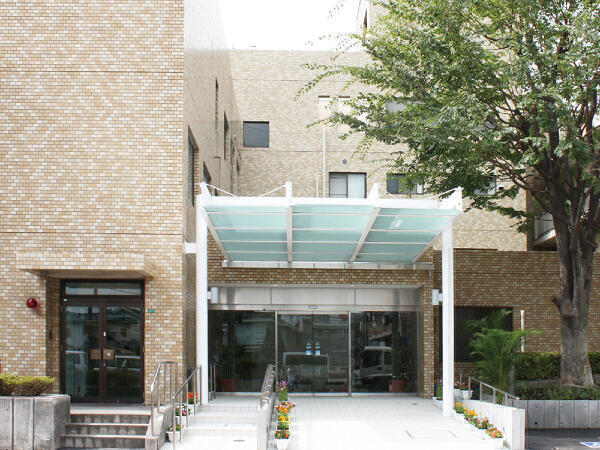 緑成会病院（病棟/日勤常勤）の看護師求人の写真