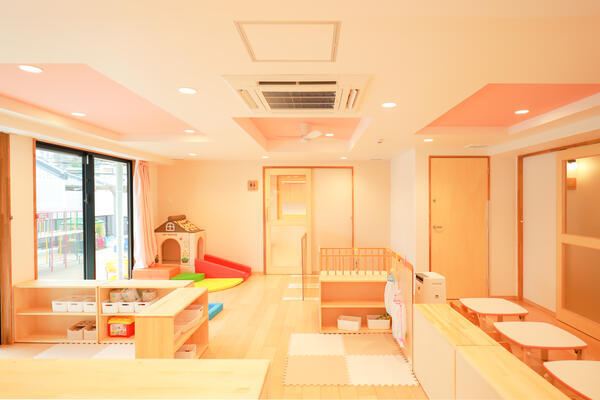 トレジャーキッズかすが保育園（常勤）の保育士求人の写真