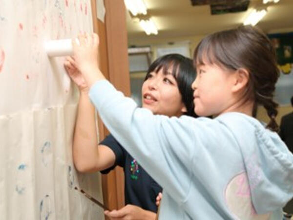 放課後等デイサービス トイロ 上矢部（エリア指導員/常勤） の社会福祉士求人メイン写真3