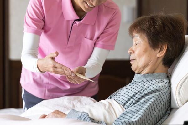 社会福祉法人浩仁会　セント・ケアおおの（夜勤専従パート）の介護職求人の写真
