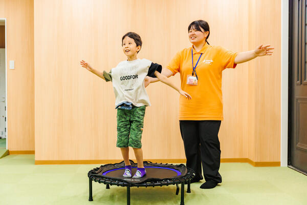 ホップステップ梶ヶ谷校（常勤）の作業療法士求人メイン写真2