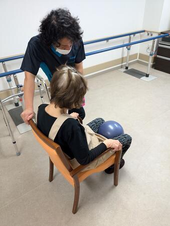 ホームステーション経堂（リハビリスタッフ/パート）の理学療法士求人メイン写真3