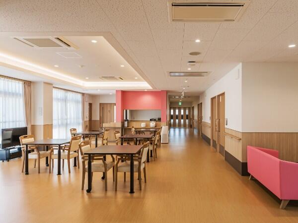 特別養護老人ホームみどりの郷福原（正社員）の介護福祉士求人メイン写真4