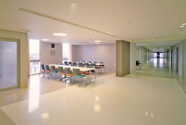 公益財団法人 紫雲会 横浜病院(パート)の医療事務求人サブ写真1