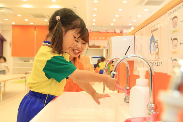 ドルフィン・メイトこども園 操山東（常勤）の保育士求人の写真