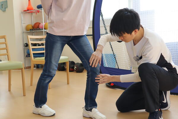 のぞみ整形外科クリニック西条（常勤）の理学療法士求人サブ写真1