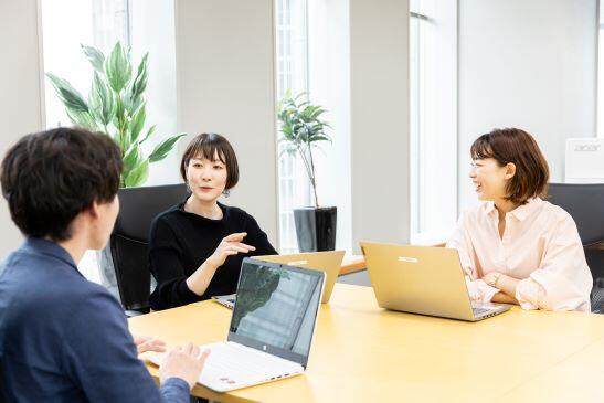 ユースタイルラボラトリー株式会社 本社（労務部門/非常勤）の一般事務求人の写真