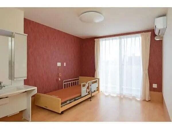 特別養護老人ホーム　ライフカーサ（週休3日制/常勤）の社会福祉士求人の写真