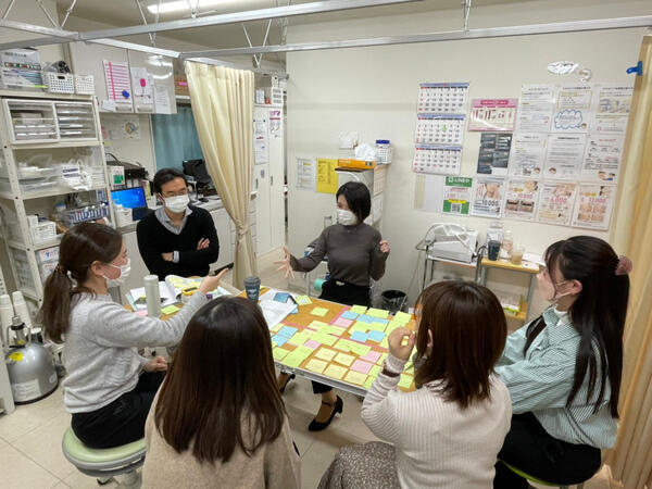 京都駅前さの皮フ科クリニック(常勤)の医療事務求人サブ写真2