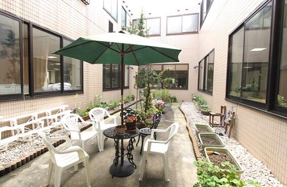 介護老人保健施設 あじさい（常勤）の介護福祉士求人の写真