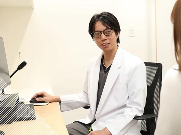 中野駅前とくやま大腸と胃の内視鏡クリニック 消化器内科・肛門内科（パート）の医療事務求人サブ写真1