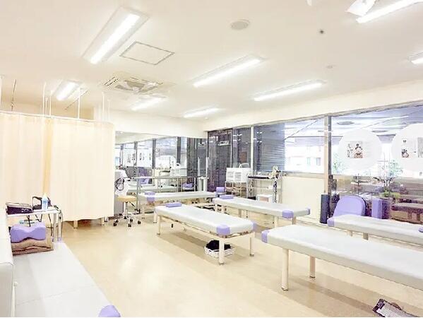 幡ケ谷さかえ整形外科クリニック（常勤）の理学療法士求人の写真