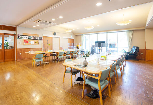 介護老人保健施設白馬メディア（常勤）の看護師求人メイン写真3