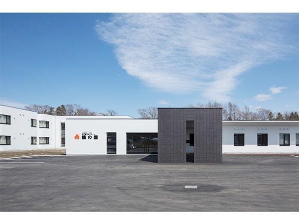 特別養護老人ホーム鶴の園（特定正職員/常勤）の看護師求人メイン写真2