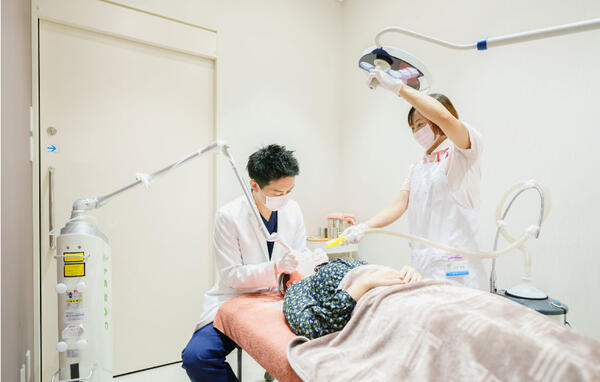 ごとう皮フ科クリニック（パート）の看護師求人メイン写真4