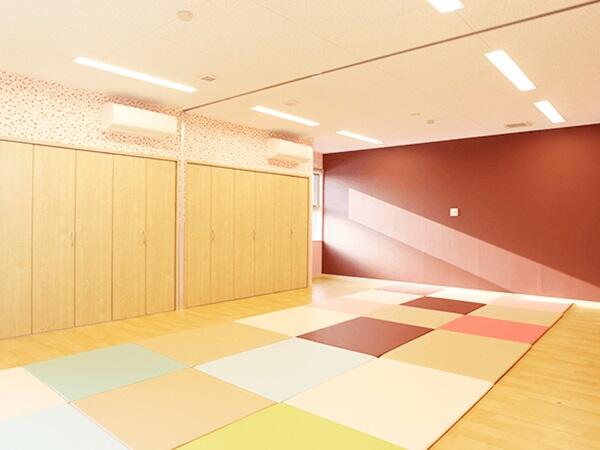 里童こころと育ちのクリニック 児童発達支援そわら（常勤）の作業療法士求人メイン写真3