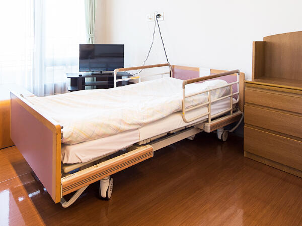 医療法人社団愛育会 愛和病院（パート）の准看護師求人の写真