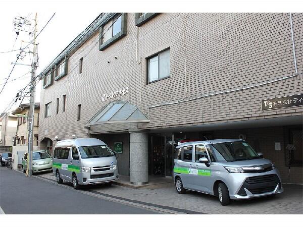 デイサービスセンター友の里旗の台（管理者/常勤）の介護職求人の写真