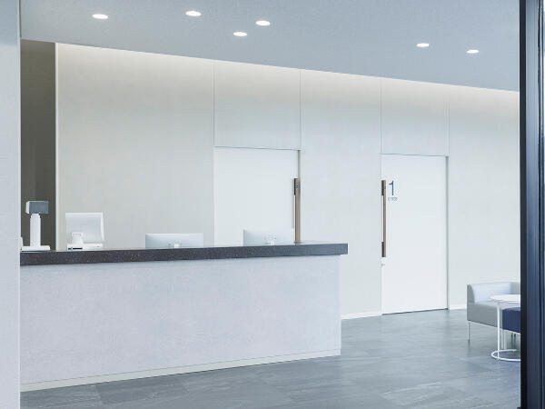 西宮敬愛会病院（手術室・外来/常勤）の看護師求人メイン写真3