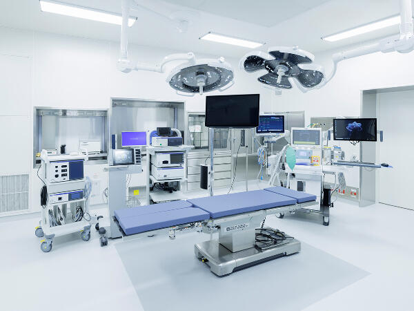 西宮敬愛会病院（手術室・外来/常勤）の看護師求人メイン写真2