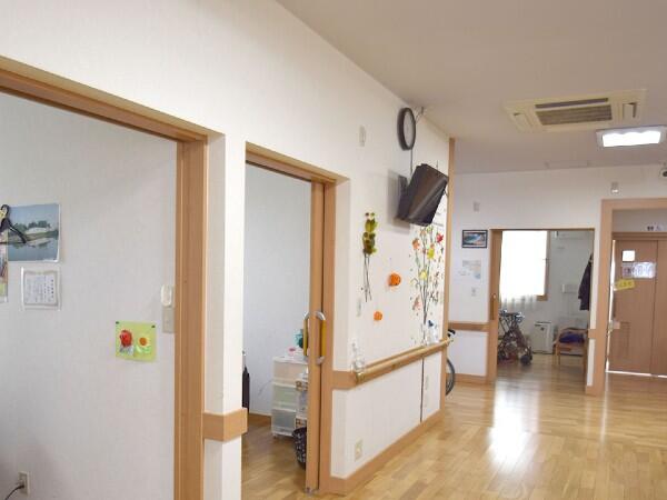 住宅型有料老人ホームおうようかん富士見（夜勤専従パート）の介護職求人メイン写真2