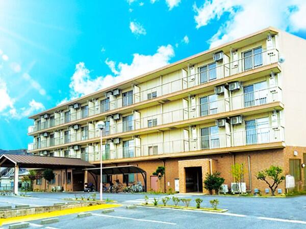 住宅型有料老人ホーム 向日葵のひざし幸田（常勤）の准看護師求人の写真