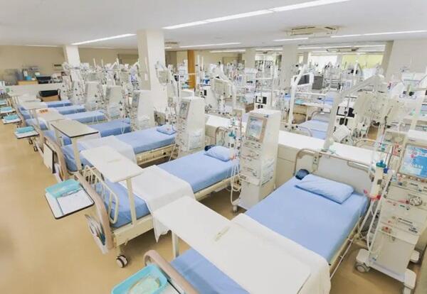 甲府昭和腎クリニック（常勤）の臨床工学技士求人メイン写真2