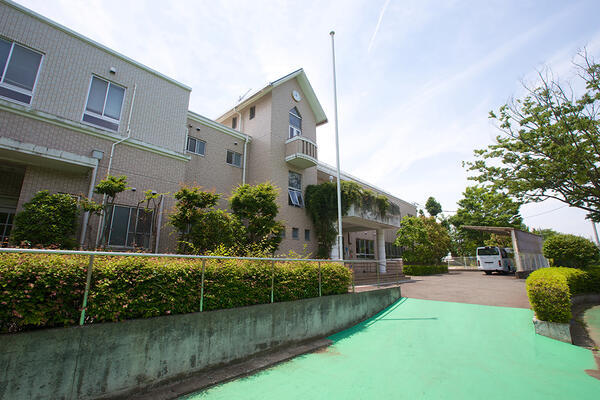 障害者支援施設 しらねの里(支援員/常勤)の社会福祉士求人の写真