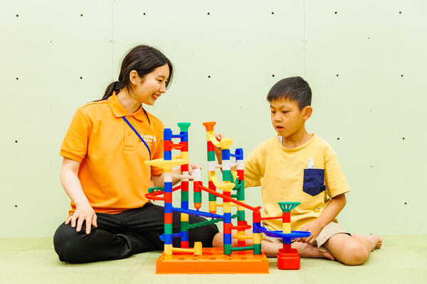 ホップステップ梶ヶ谷校（常勤）の作業療法士求人メイン写真4