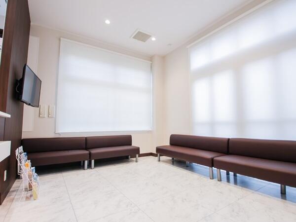 とみだ眼科四日市（常勤）の医療事務求人メイン写真2